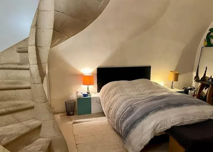 Charming Location In Saint-germain-des-pres